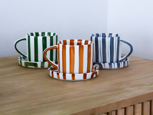taza con platito striped
