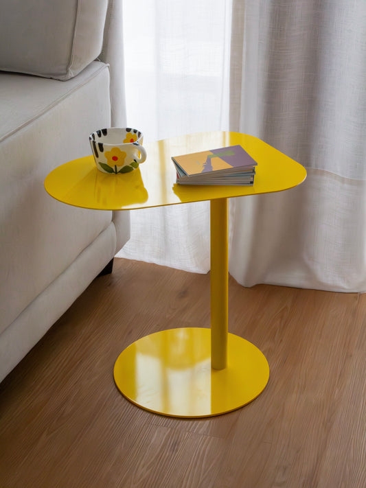 mesa lateral amarilla
